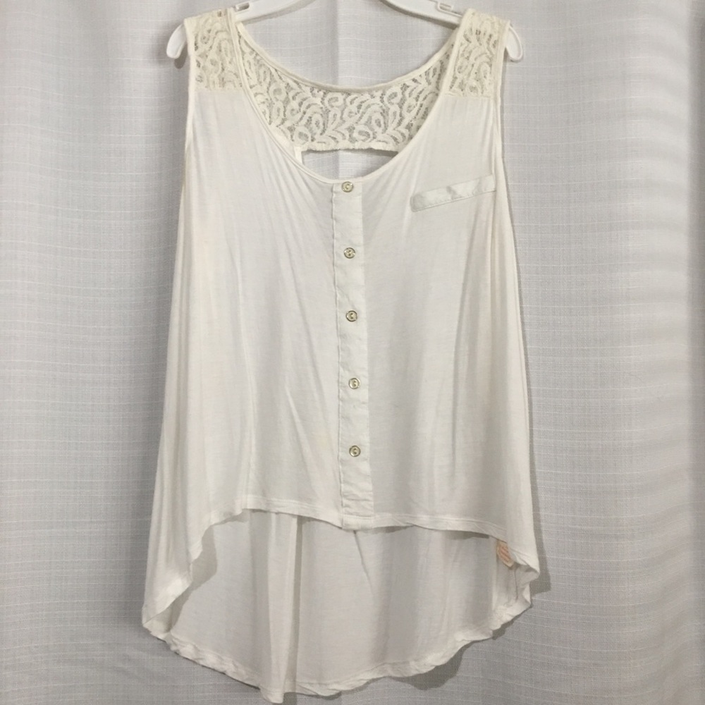 ✨CUTE LACE WHITE TANK TOP✨